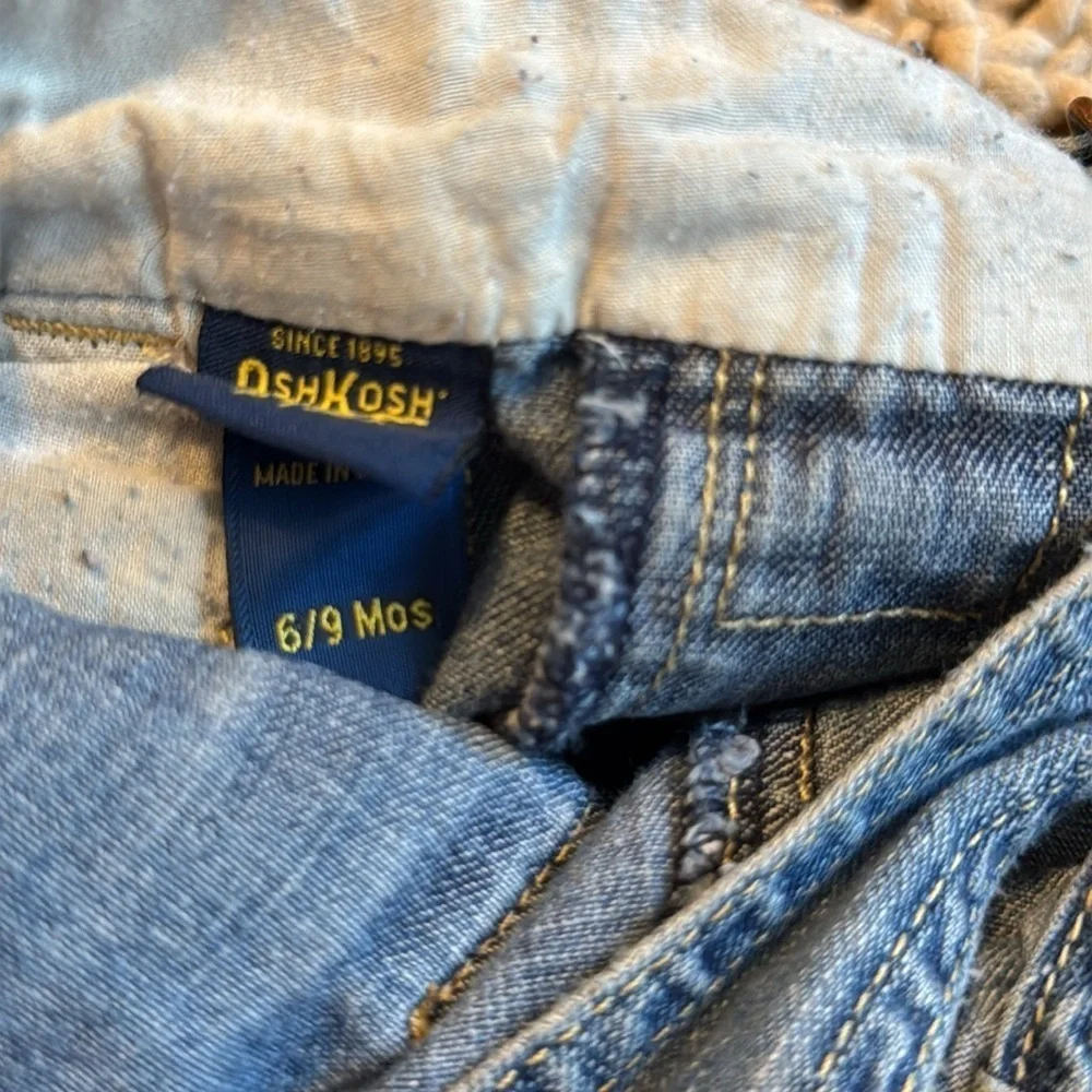 OshKosh B'gosh Blue Denim bib Overalls Embroidered pink flowers‎ size 6/9 months
